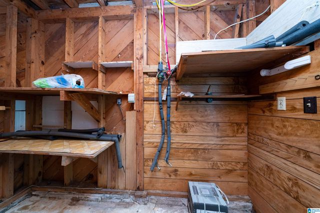 7561 OLD SYLACAUGA HIGHWAY, Childersburg, AL 35044