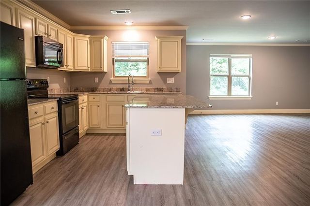 4131 W Sardinia Way, Fayetteville, AR 72704