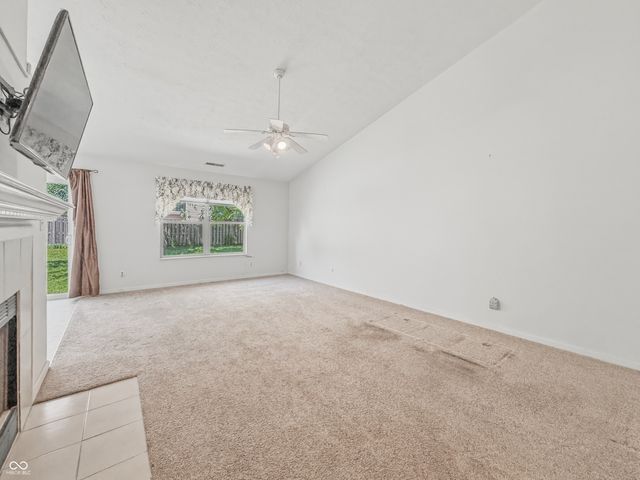 1266 Auburn Drive, Brownsburg, IN 46112