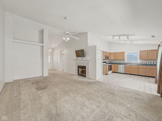 1266 Auburn Drive, Brownsburg, IN 46112