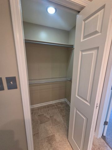 120 Chaucer Dr, Gaffney, SC 29341
