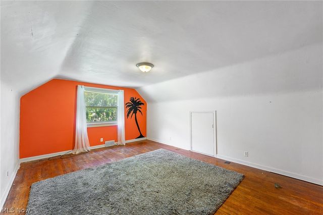 10901 Main Street, New Middletown, OH 44442