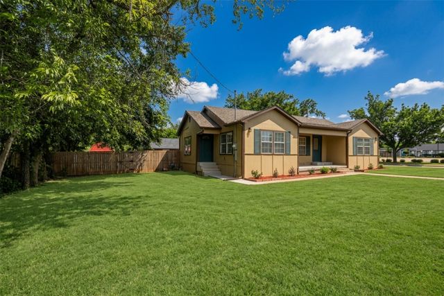 320 N 4th Street, Princeton, TX 75407