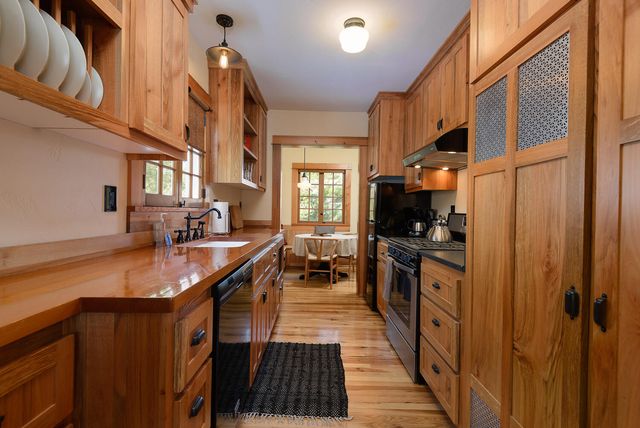 156 NW Jefferson Place, Bend, OR 97703