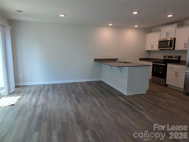 5132 Hyrule Drive, Charlotte, NC 28262