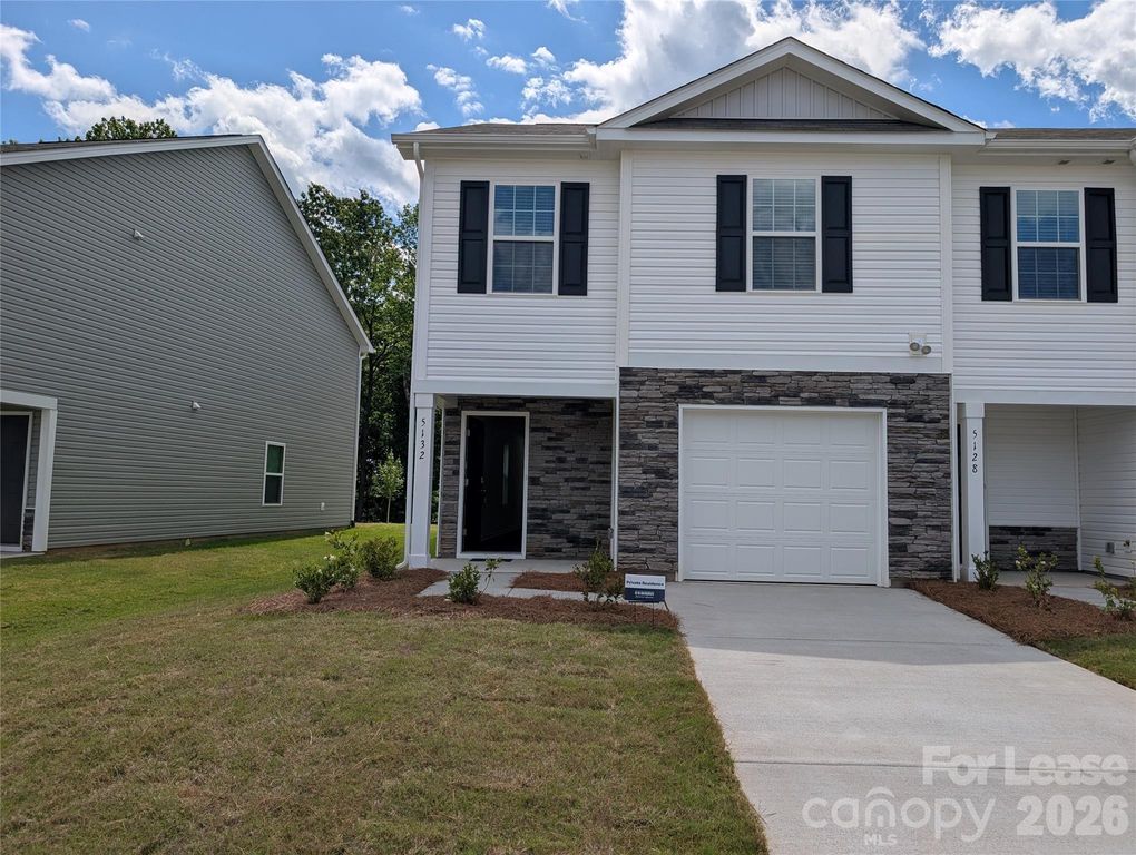 5132 Hyrule Drive, Charlotte, NC 28262