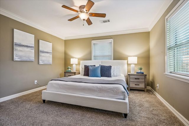 9813 Pine Lake Drive Drive, Houston, TX 77055