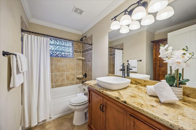 9813 Pine Lake Drive Drive, Houston, TX 77055