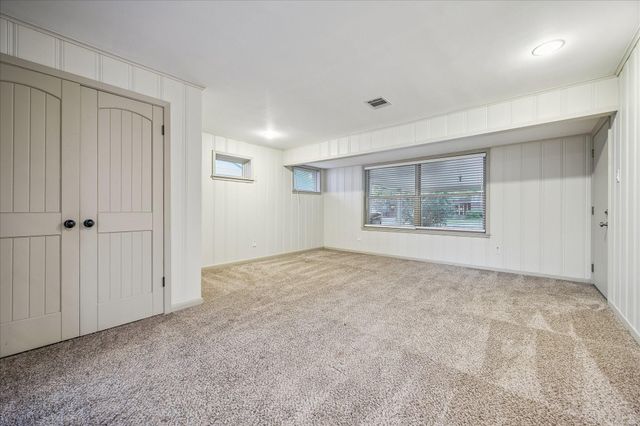 9813 Pine Lake Drive Drive, Houston, TX 77055