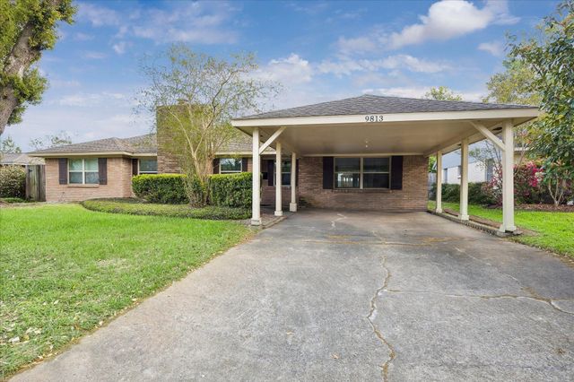 9813 Pine Lake Drive Drive, Houston, TX 77055