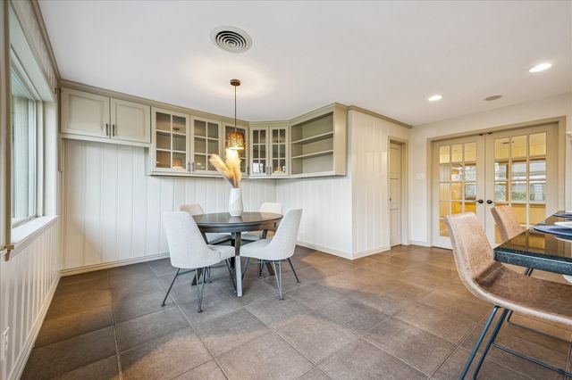 9813 Pine Lake Drive Drive, Houston, TX 77055