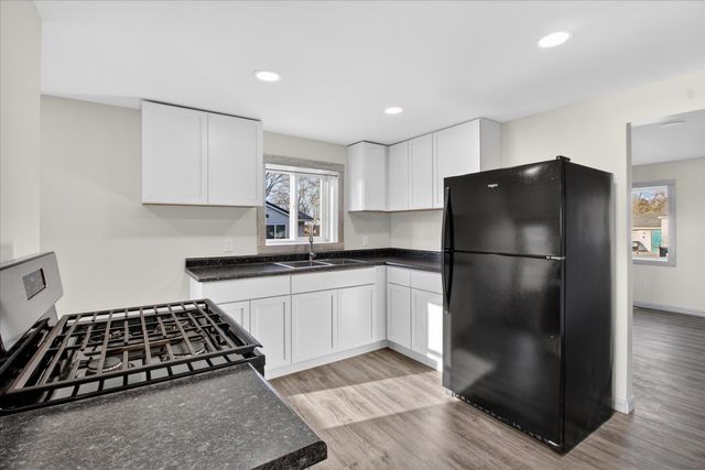 711 Rockingham Avenue, Alma, MI 48801