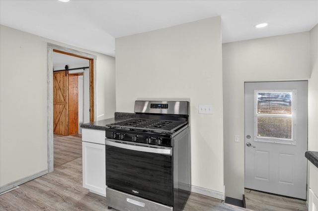 711 Rockingham Avenue, Alma, MI 48801