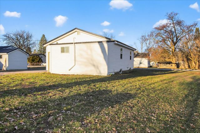 711 Rockingham Avenue, Alma, MI 48801