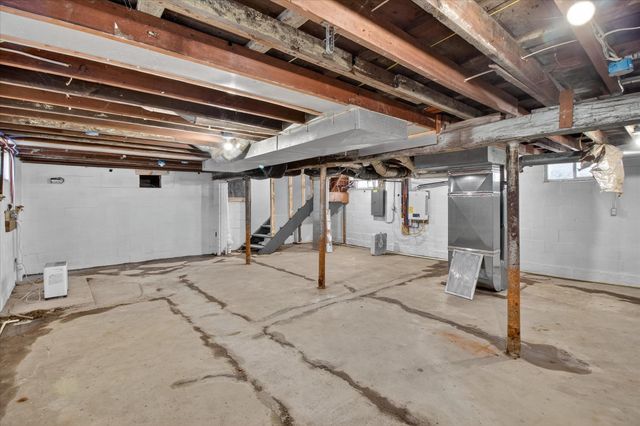 711 Rockingham Avenue, Alma, MI 48801