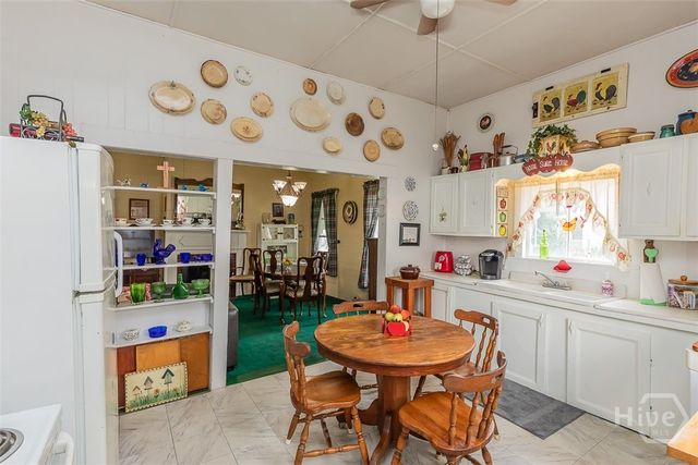 225 Oconee Avenue, Meldrim, GA 31318