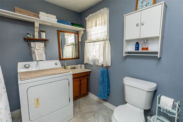 225 Oconee Avenue, Meldrim, GA 31318