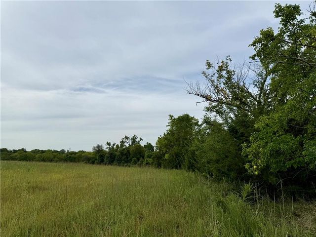 Lot 10 Cantrell Road, Tonganoxie, KS 66086