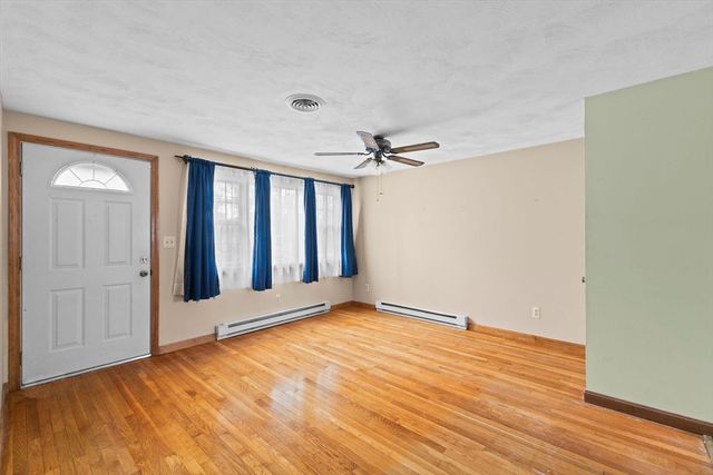115 Lothrop St, Taunton, MA 02780