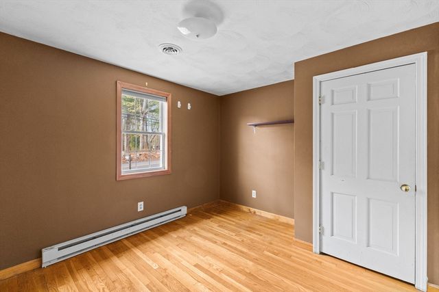 115 Lothrop St, Taunton, MA 02780