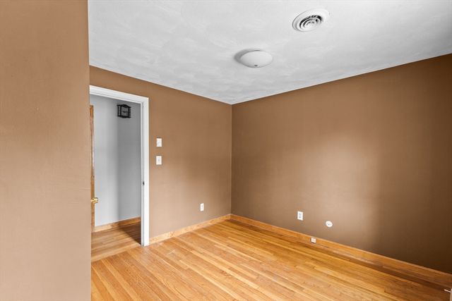 115 Lothrop St, Taunton, MA 02780