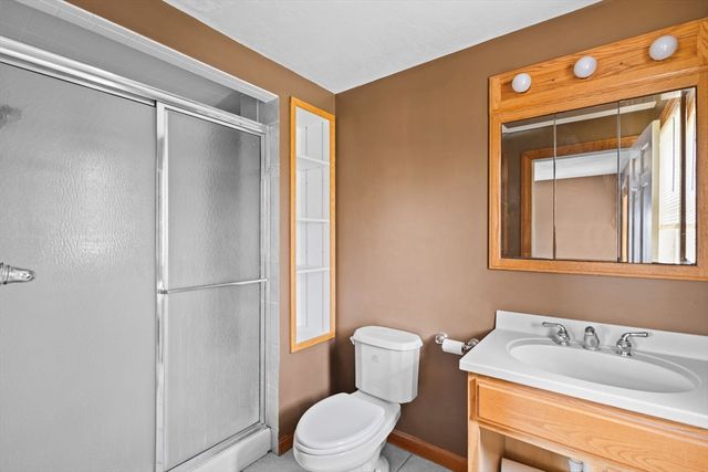 115 Lothrop St, Taunton, MA 02780