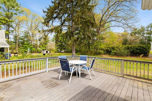 115 Lothrop St, Taunton, MA 02780