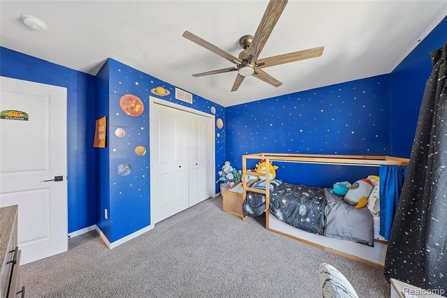 26921 Cedar Run Court, Trenton, MI 48183
