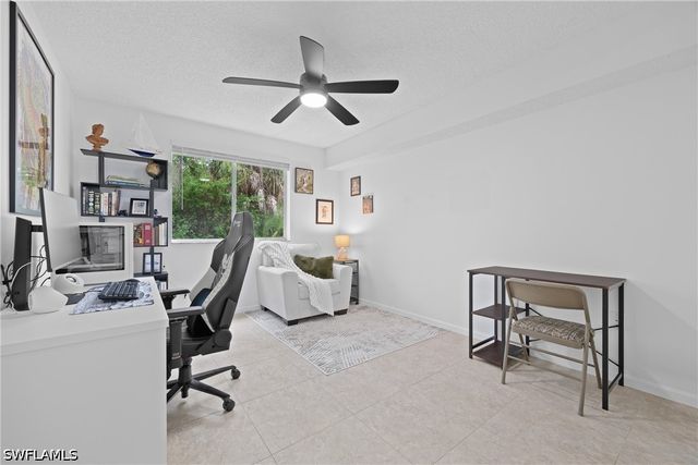 1885 Florida Club DR 8102, Naples, FL 34112