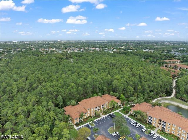 1885 Florida Club DR 8102, Naples, FL 34112