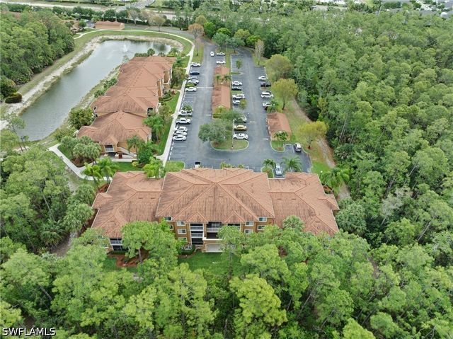 1885 Florida Club DR 8102, Naples, FL 34112