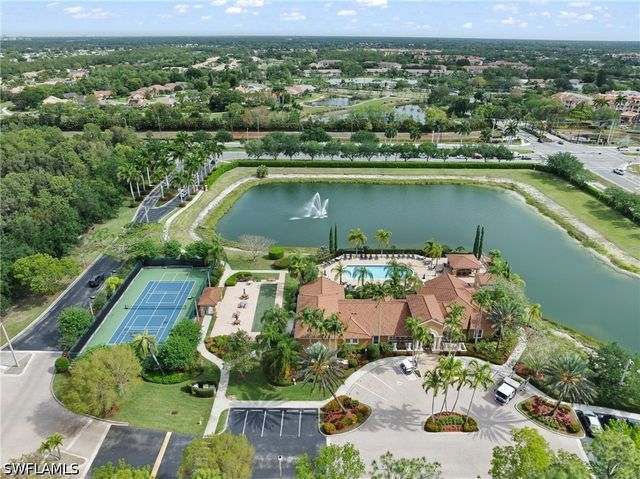 1885 Florida Club DR 8102, Naples, FL 34112