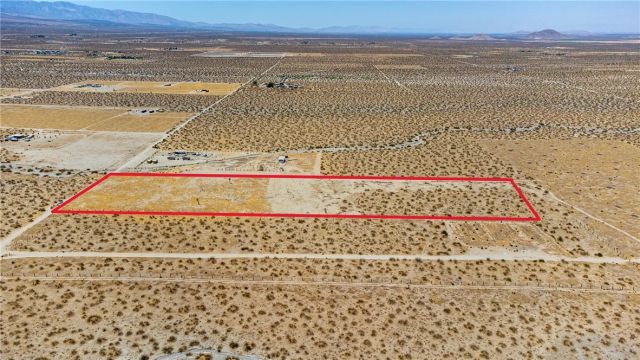 2132 South, Pinon Hills, CA 92372
