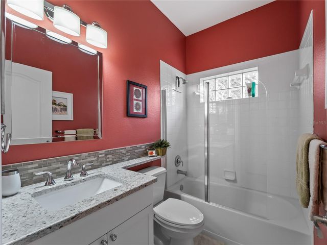 5204 MAHOGANY RUN AVENUE, Sarasota, FL 34241