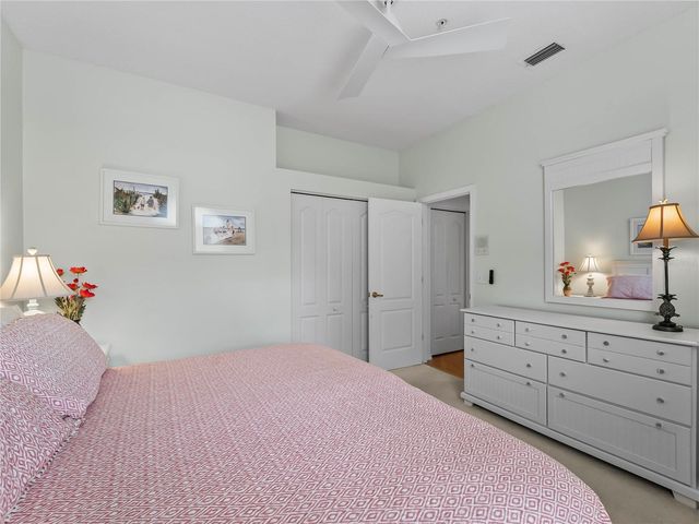 5204 MAHOGANY RUN AVENUE, Sarasota, FL 34241