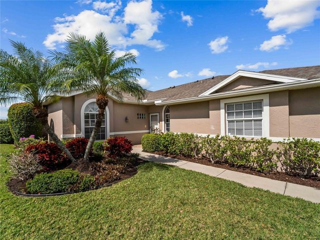 5204 MAHOGANY RUN AVENUE, Sarasota, FL 34241