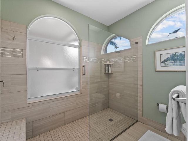 5204 MAHOGANY RUN AVENUE, Sarasota, FL 34241