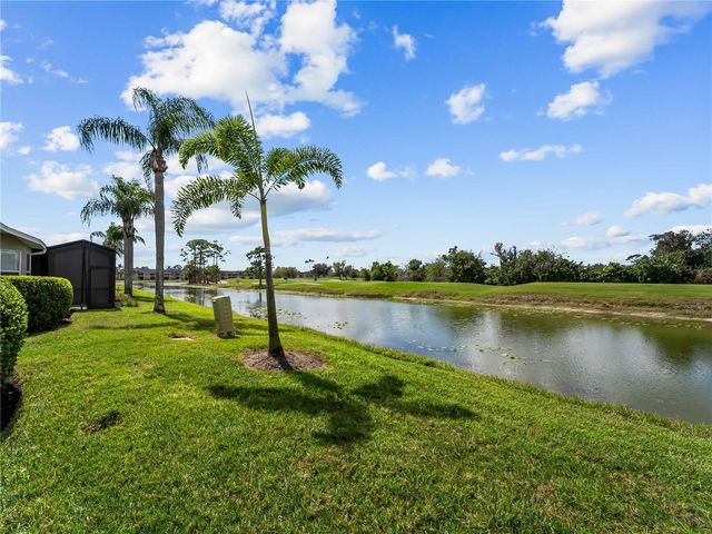 5204 MAHOGANY RUN AVENUE, Sarasota, FL 34241