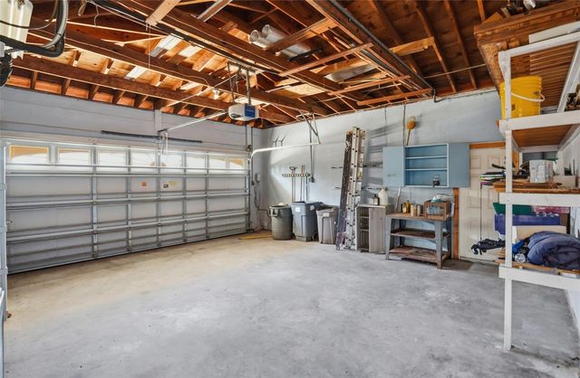 1302 ROBIN ROAD S, St Petersburg, FL 33707