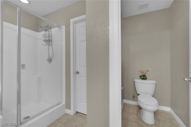 10529 West Gilmore Avenue, Las Vegas, NV 89129