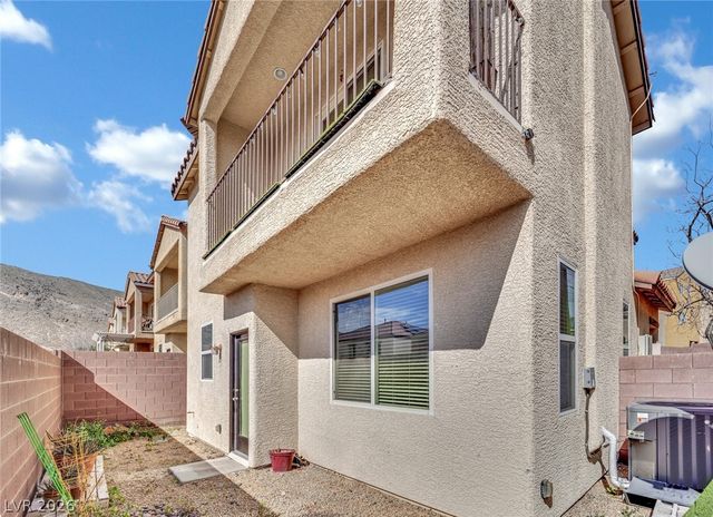 10529 West Gilmore Avenue, Las Vegas, NV 89129