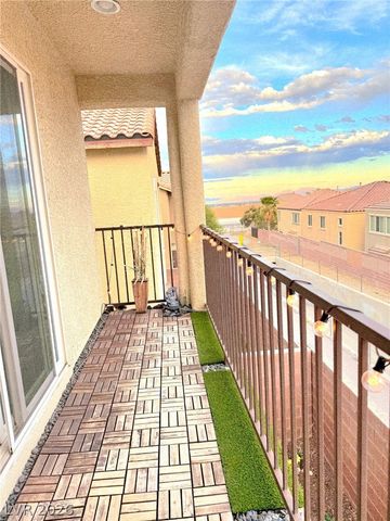 10529 West Gilmore Avenue, Las Vegas, NV 89129