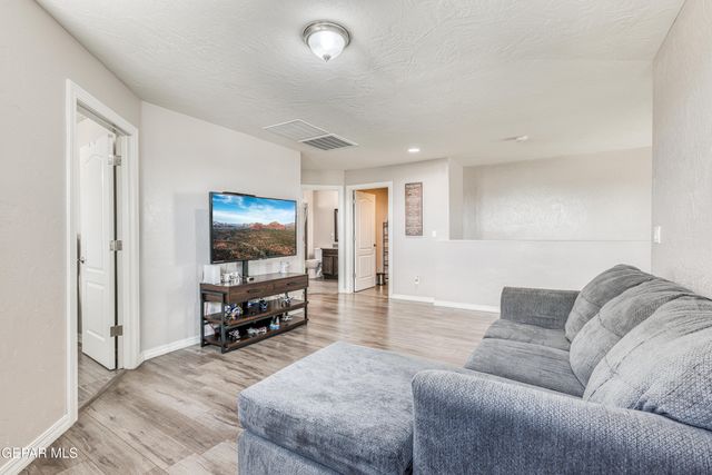 13116 RED COVE Drive, El Paso, TX 79938