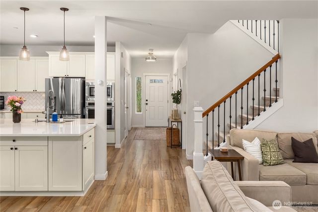 28910 NE 112th Way, Duvall, WA 98019