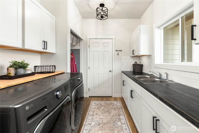 28910 NE 112th Way, Duvall, WA 98019