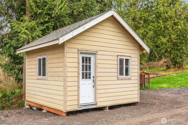 28910 NE 112th Way, Duvall, WA 98019