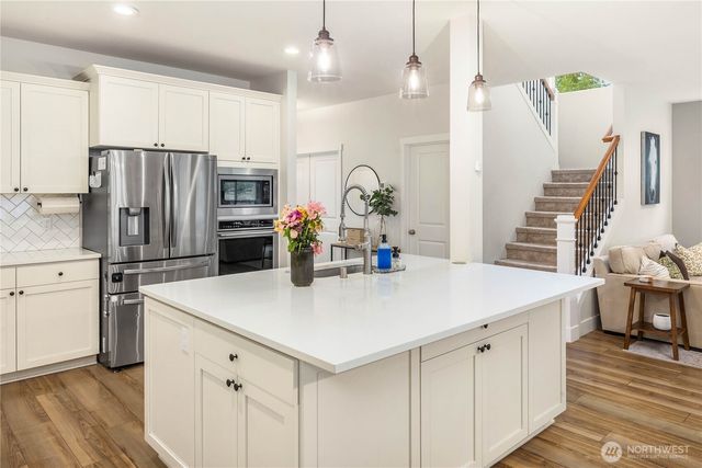 28910 NE 112th Way, Duvall, WA 98019