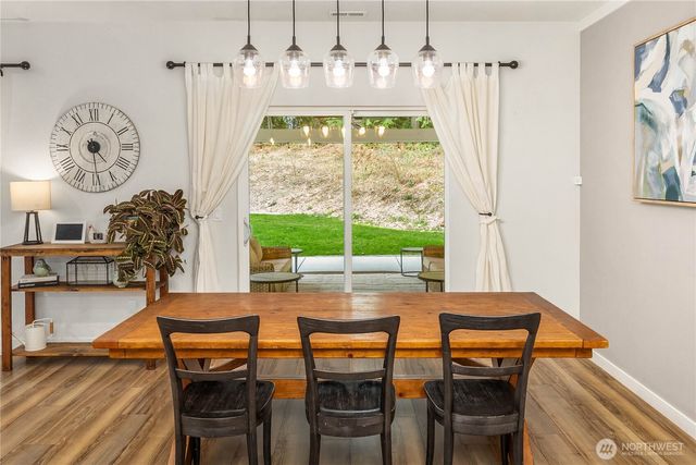 28910 NE 112th Way, Duvall, WA 98019