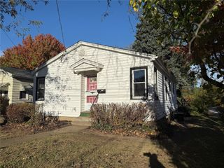 325 EAGLE POINT Boulevard, Erie, PA 16511