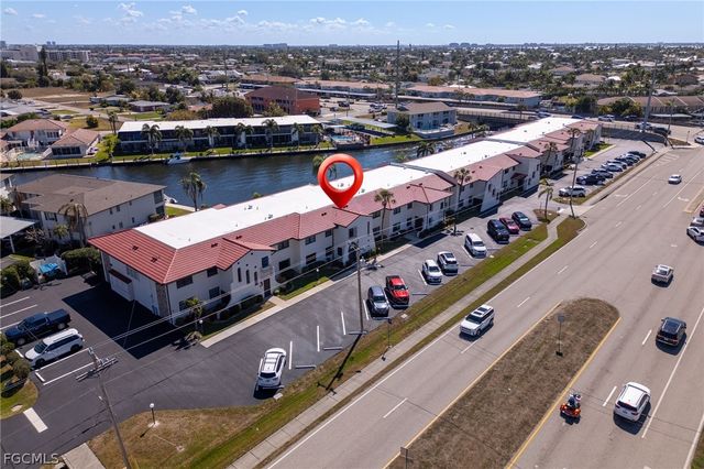 4707 Santa Barbara BLVD 4, Cape Coral, FL 33914